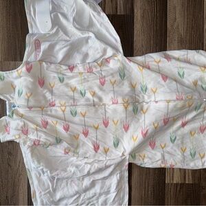 Halo SleepSack with Colorful Arrow Design